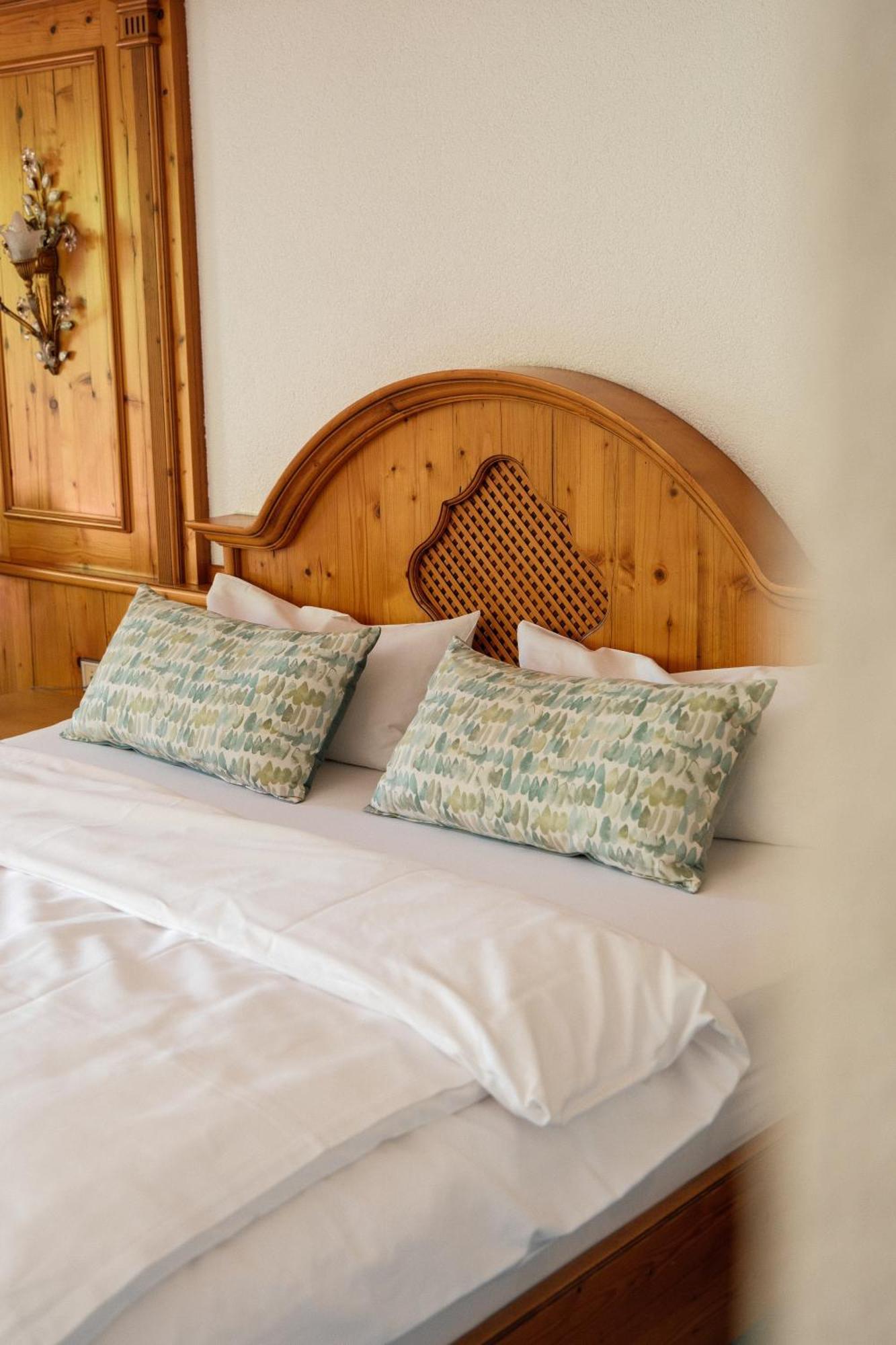 Hotel-Restaurant Kreuzberghof Tagungs- Und Veranstaltungshotel Tiefenbach  Esterno foto
