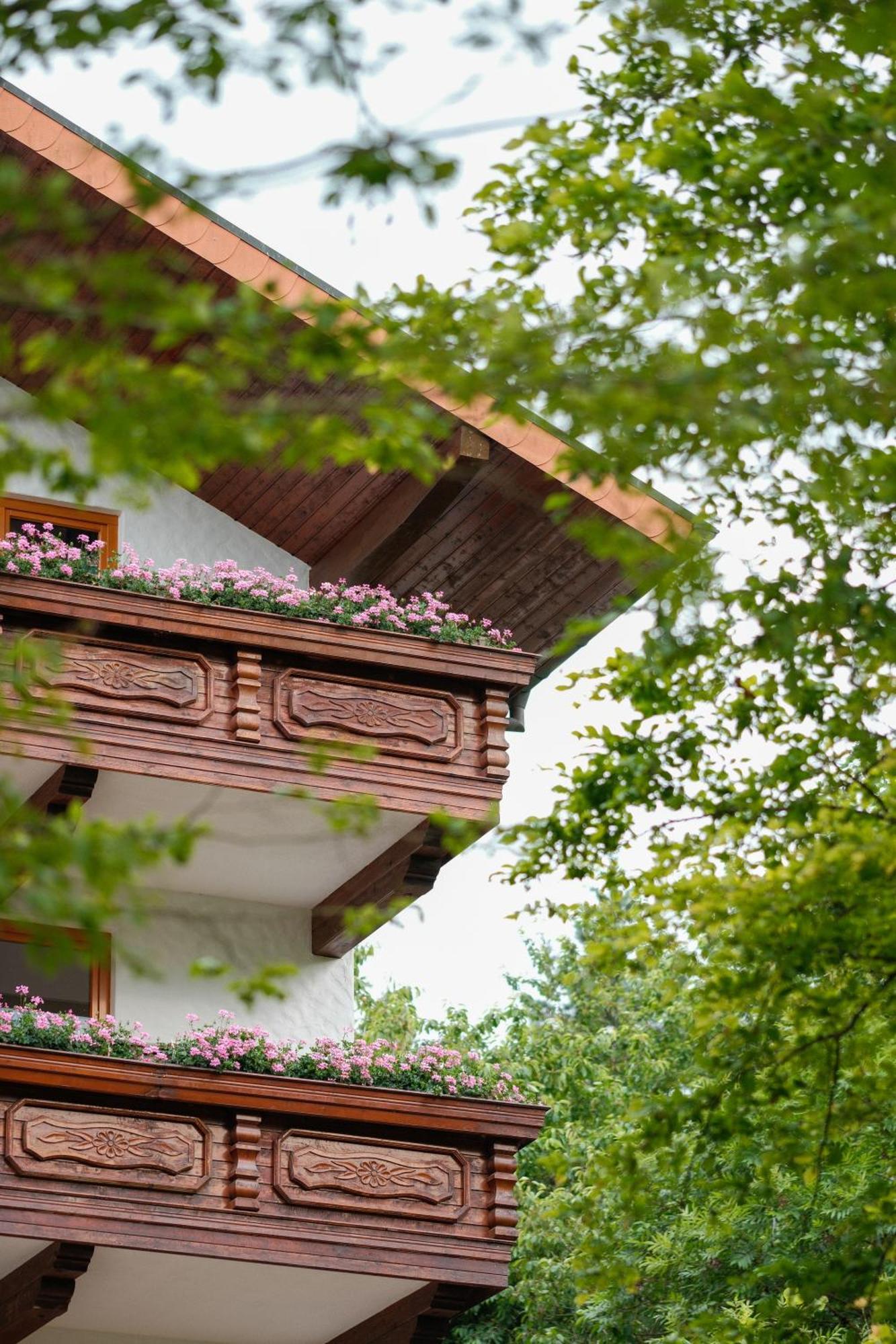Hotel-Restaurant Kreuzberghof Tagungs- Und Veranstaltungshotel Tiefenbach  Esterno foto